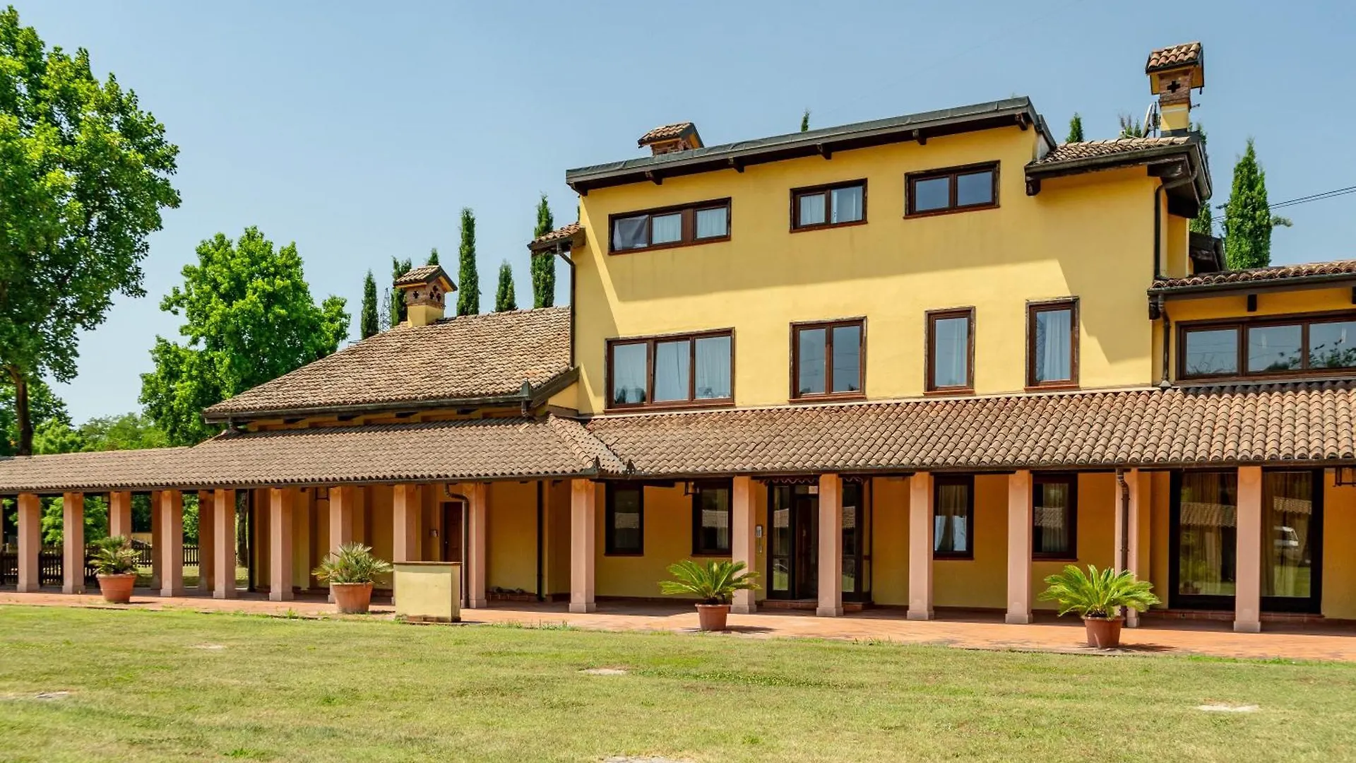 Fontanile Garden Villa Brugherio 0*,